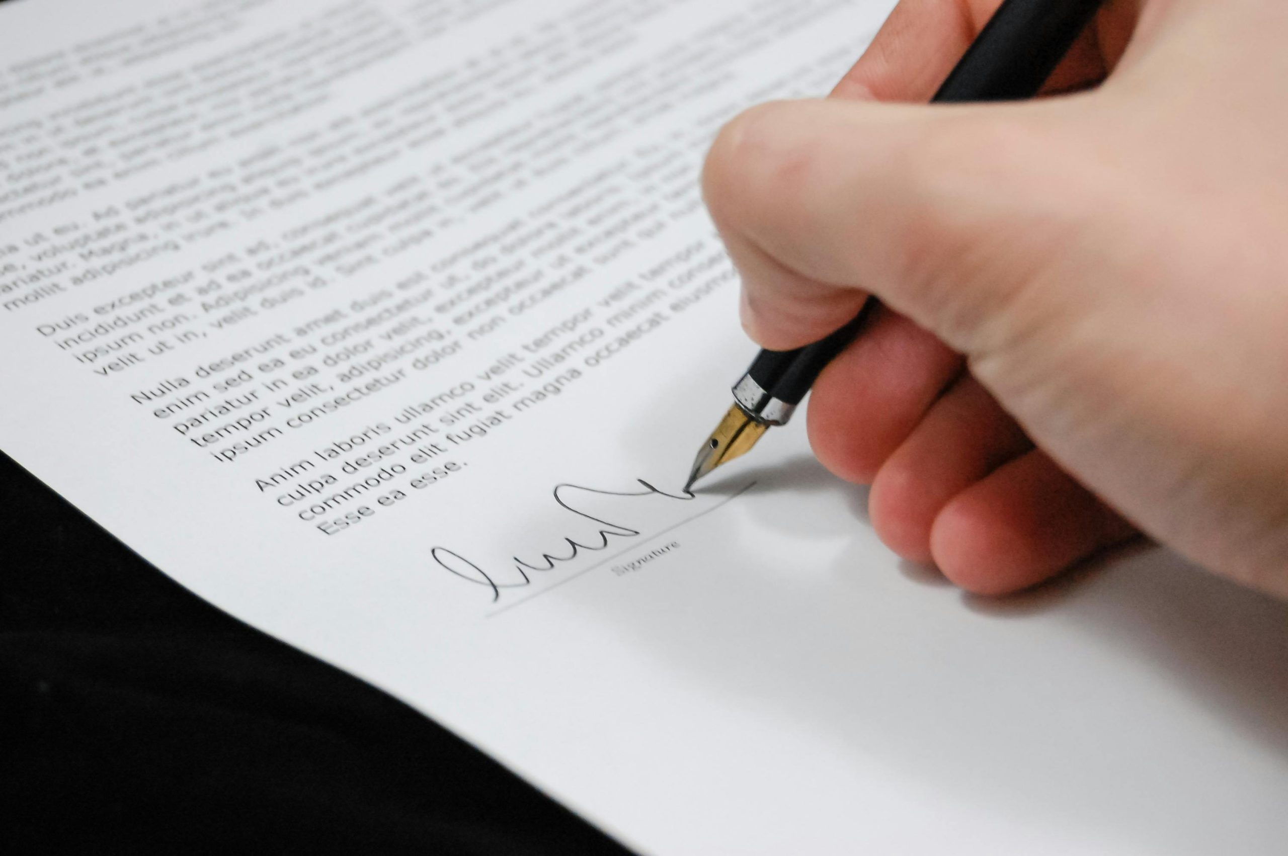 contracte de comodat